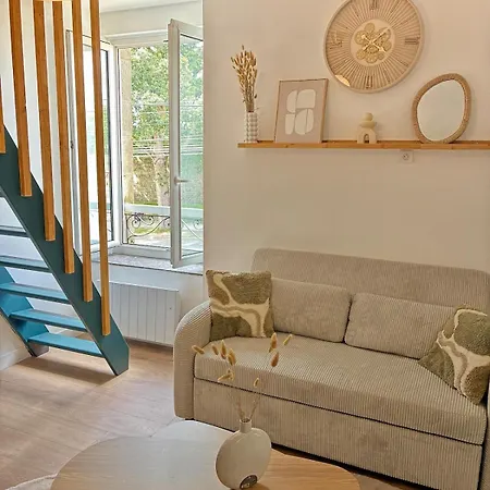 Apartment Mezzanine Porte Saint-michel *