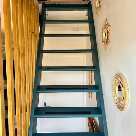 Apartment Mezzanine Porte Saint-michel